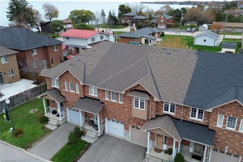 21-45 Seabreeze Cres, Stoney Creek, ON, L8E0G1 | Card Image