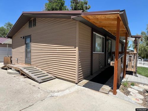 1356 Teton St, Rock Springs, WY, 82901-7334 | Card Image