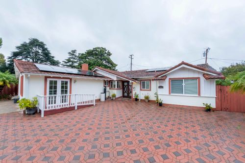 112 Santa Ana Ave, Santa Barbara, CA, 93111-2137 | Card Image