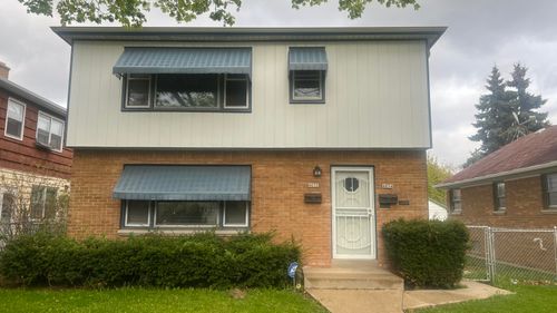4054 N 85th St, Milwaukee, WI, 53222-1819 | Card Image