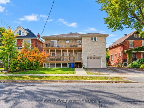 373 First Ave E, North Bay, ON, P1B1K2 | Card Image