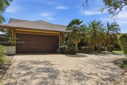 8230 Sw 55th Ct, Davie, FL, 33328-5200 | Card Image