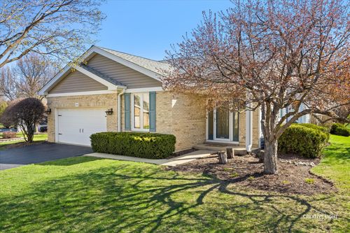 595 Golfers Ln, Bartlett, IL, 60103-1537 | Card Image