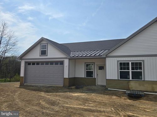 2499 Echo Springs Rd, CHAMBERSBURG, PA, 17202-8094 | Card Image