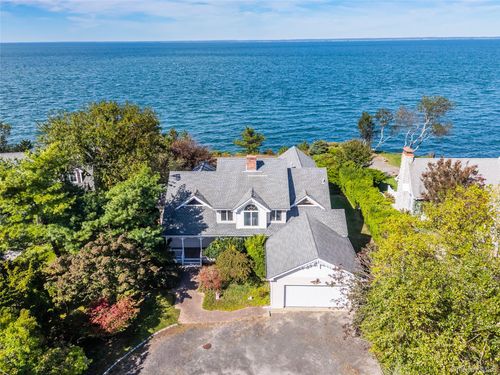 3200 Sound Dr, Greenport, NY, 11944-2053 | Card Image