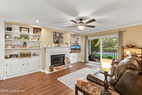 101 Forest Park Rd, Louisville, KY, 40223-5403 | Card Image