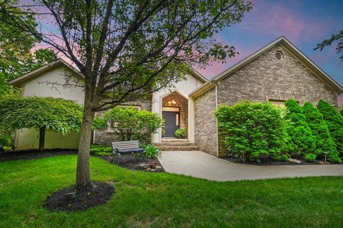 1092 George Allen Dr, South Vienna, OH, 45369-9569 | Card Image