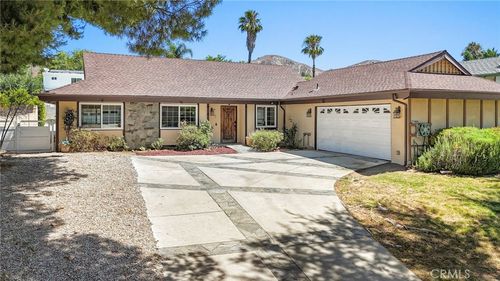 27069 Helmond Dr, Calabasas, CA, 91301-2326 | Card Image