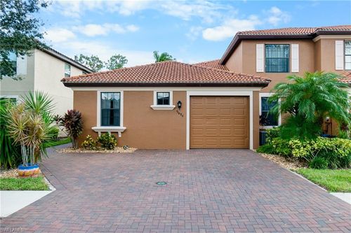 9496 River Otter Dr, FORT MYERS, FL, 33912-8926 | Card Image