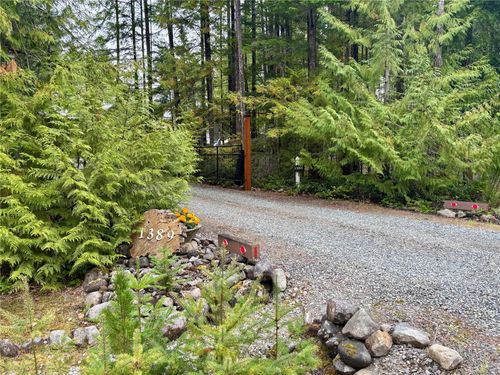 1389 Meadowood Way, Qualicum Beach, BC, V9K2S4 | Card Image