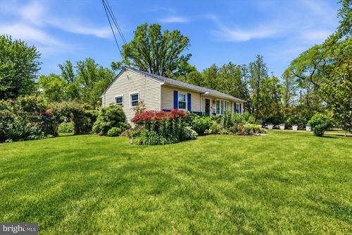 509 Oak Dr, SOMERDALE, NJ, 08083-1921 | Card Image