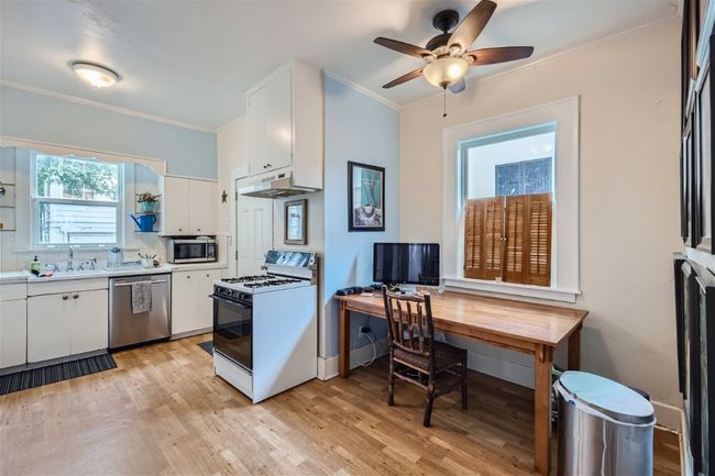 1508 Pease Rd, House other with 3 bedrooms, 1 bathrooms and 2 parking in Austin TX | Image 15