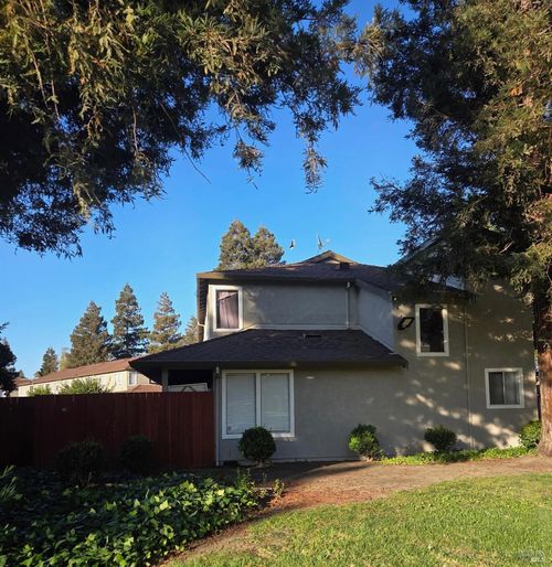 unit-92-1920 Grande Cir, Fairfield, CA, 94533-4238 | Card Image