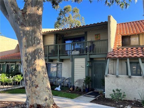 1464 Camelot Dr, Corona, CA, 92882 | Card Image