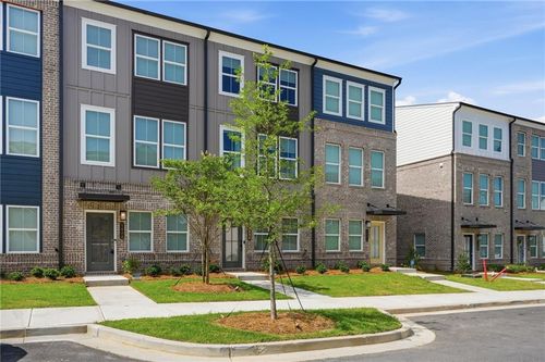 1422 Creekside Cir Nw, Atlanta, GA, 30318-8393 | Card Image