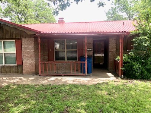 141 Gregg St, Albany, TX, 76430-2718 | Card Image