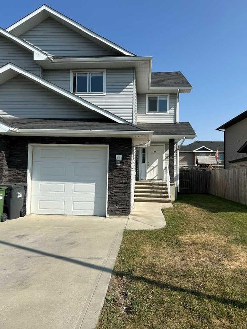 175 Garrison Cir, Red Deer, AB, T4P0P5 | Card Image