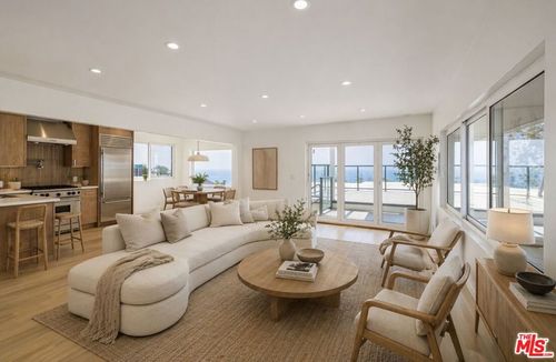 8-2442 S Coast Hwy, Laguna Beach, CA, 92651-3957 | Card Image