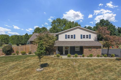 6556 Castlewood Dr, Carroll, OH, 43112-9785 | Card Image