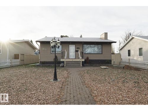 5118 50 Ave, Stony Plain, AB, T7Z1C3 | Card Image