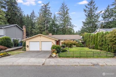 33319 30th Avenue Sw, House other with 3 bedrooms, 1 bathrooms and 2 parking in Federal Way WA | Image 1