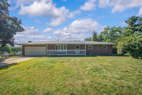 1240 Chapelgate Rd, Niles, MI, 49120-8709 | Card Image