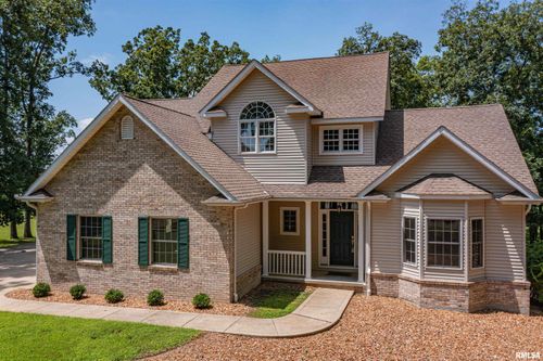 1013 Birdie Dr, Mount Vernon, IL, 62864-2239 | Card Image