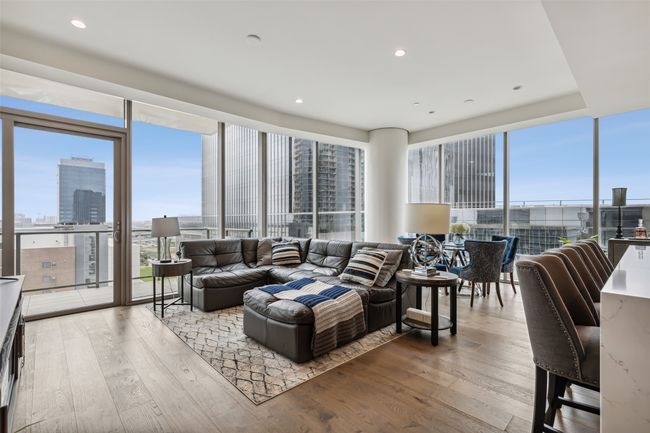 APT-903 - 7901 Windrose Ave, Condo with 2 bedrooms, 3 bathrooms and null parking in Plano TX | Image 11
