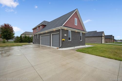 3108 Regatta Ln, Saint Clair, MI, 48079-5803 | Card Image
