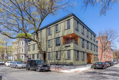4-213 Harvard St, Cambridge, MA, 02139-2751 | Card Image