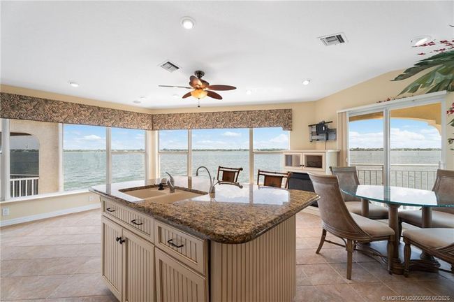 1109 Nettles Blvd, House other with 2 bedrooms, 2 bathrooms and 1 parking in Jensen Beach FL | Image 22