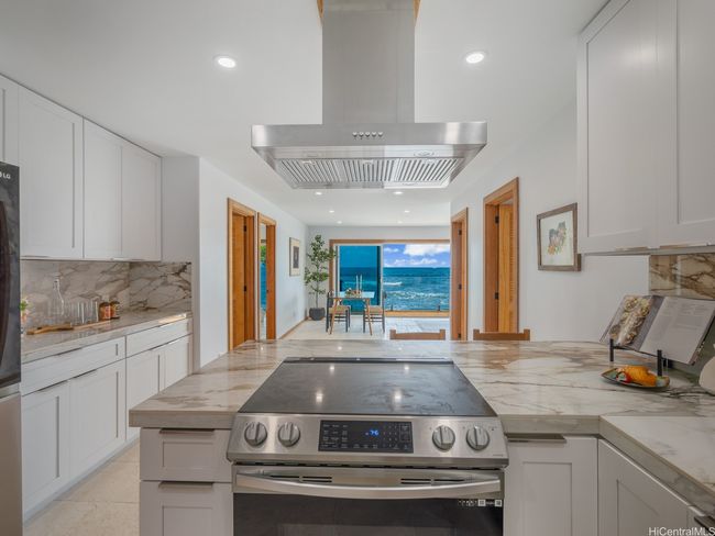 54-223 Kamehameha Hwy, House other with 9 bedrooms, 7 bathrooms and 4 parking in Hauula HI | Image 15