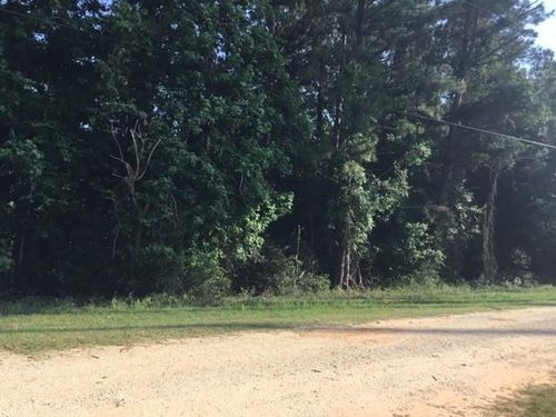 272 Artesian, Onalaska, TX, 77360 | Card Image