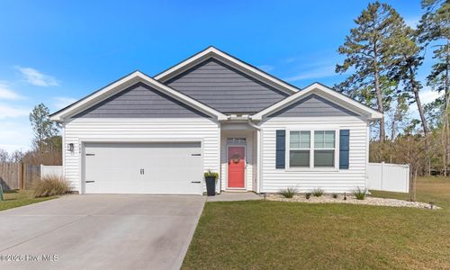 704 Ripple Ct, Wilmington, NC, 28401-4860 | Card Image