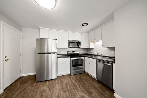 apt-7-35 Bayview Ter, Danvers, MA, 01923-3276 | Card Image