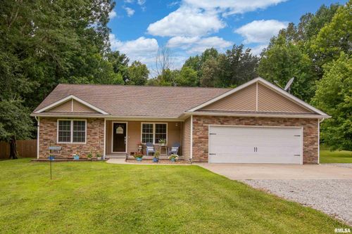 812 Whitecotton Dr, Carterville, IL, 62918-3609 | Card Image