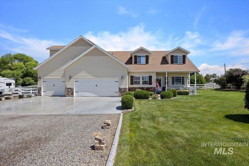 3702 N 2481 E, Twin Falls, ID, 83301-5566 | Card Image