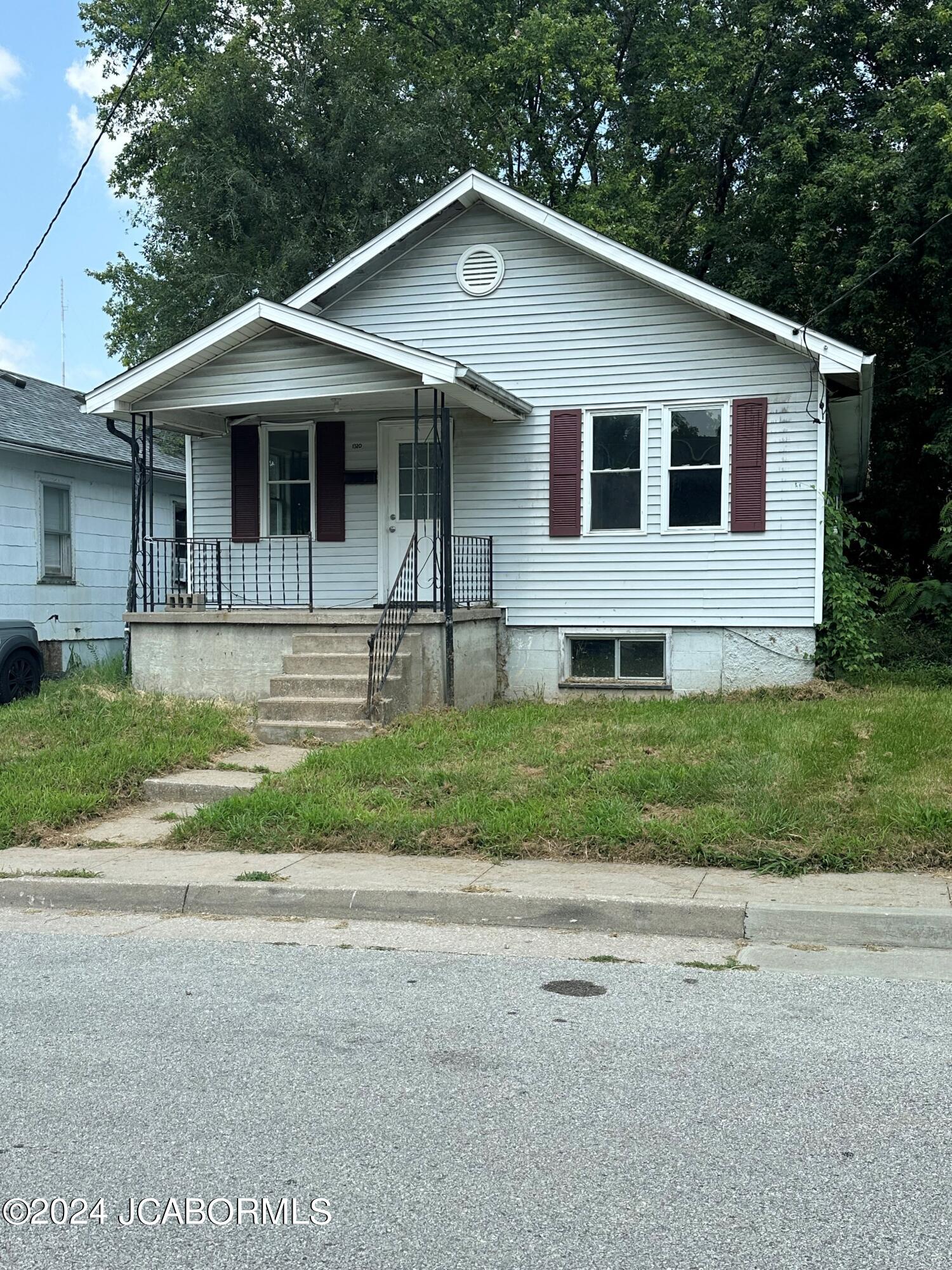 Monroe St, Jefferson City, MO 65101