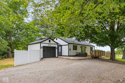 8780 N State Highway 7, Elizabethtown, IN, 47232-9411 | Card Image