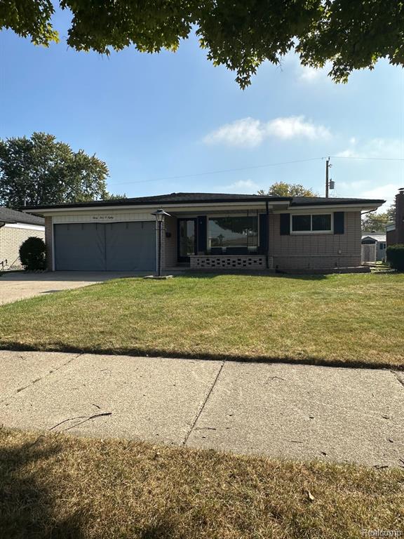 Brookshire Dr, Sterling Heights, MI 48312
