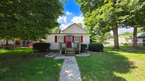 900 Thayer St, Plymouth, IN, 46563-2861 | Card Image