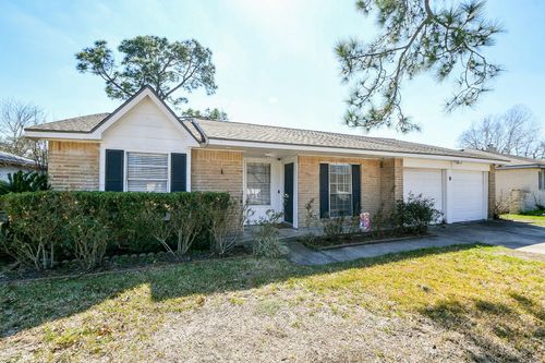 11519 Hornbrook Drive, Houston, TX, 77099 | Card Image