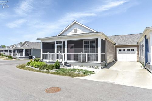 24-10850 E Bayshore Rd, Marblehead, OH, 43440-2302 | Card Image