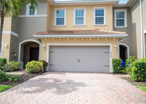 3878 Burrfield St, FORT MYERS, FL, 33916-8039 | Card Image