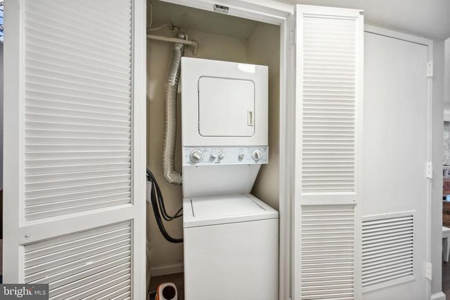 APT-906 - 1808 Old Meadow Rd, Condo with 2 bedrooms, 2 bathrooms and null parking in MCLEAN VA | Image 27