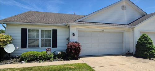 2197 Brittany Blvd, Brunswick, OH, 44212-4912 | Card Image