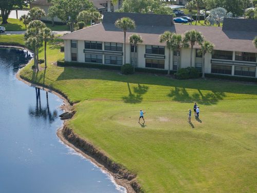 apt-205-45 Plantation Dr, Vero Beach, FL, 32966-8202 | Card Image