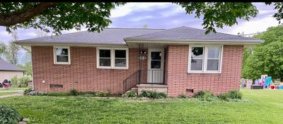 306 S Main Street, House other with 3 bedrooms, 1 bathrooms and 2 parking in Deer Creek IL | Image 1