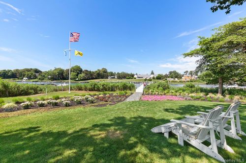 144 Springville Rd, Hampton Bays, NY, 11946-3028 | Card Image