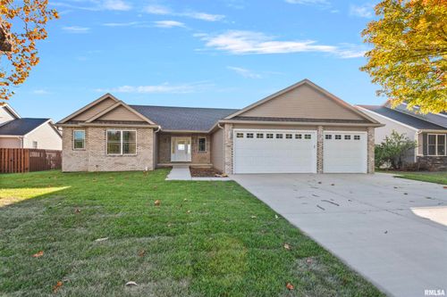 6200 Wind Tree Rd, Springfield, IL, 62712-3742 | Card Image